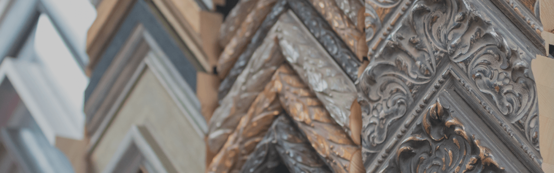 英科再生PS裝飾線條可作為踢腳線、頂角線、腰線，用于建筑裝飾，具有防水、防蟲蛀、無甲醛和易安裝等優(yōu)勢